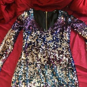 FASHION NOVA GLITTER DRESS
